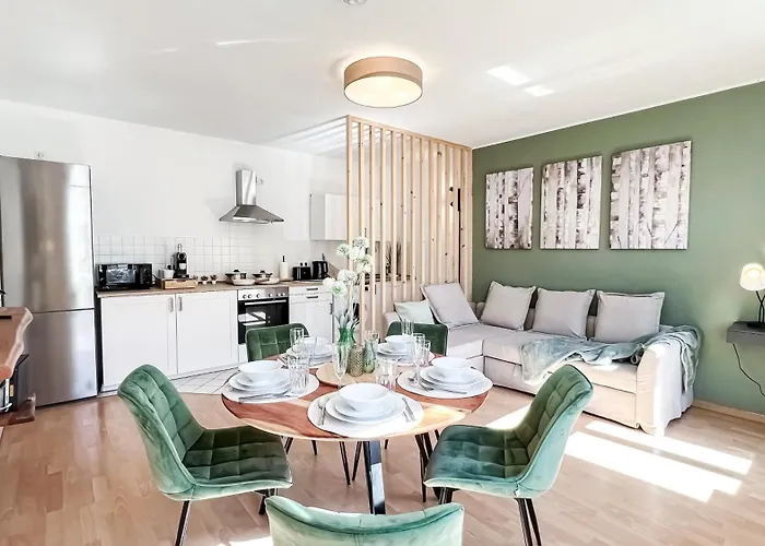 Parkside - Zentrum - *